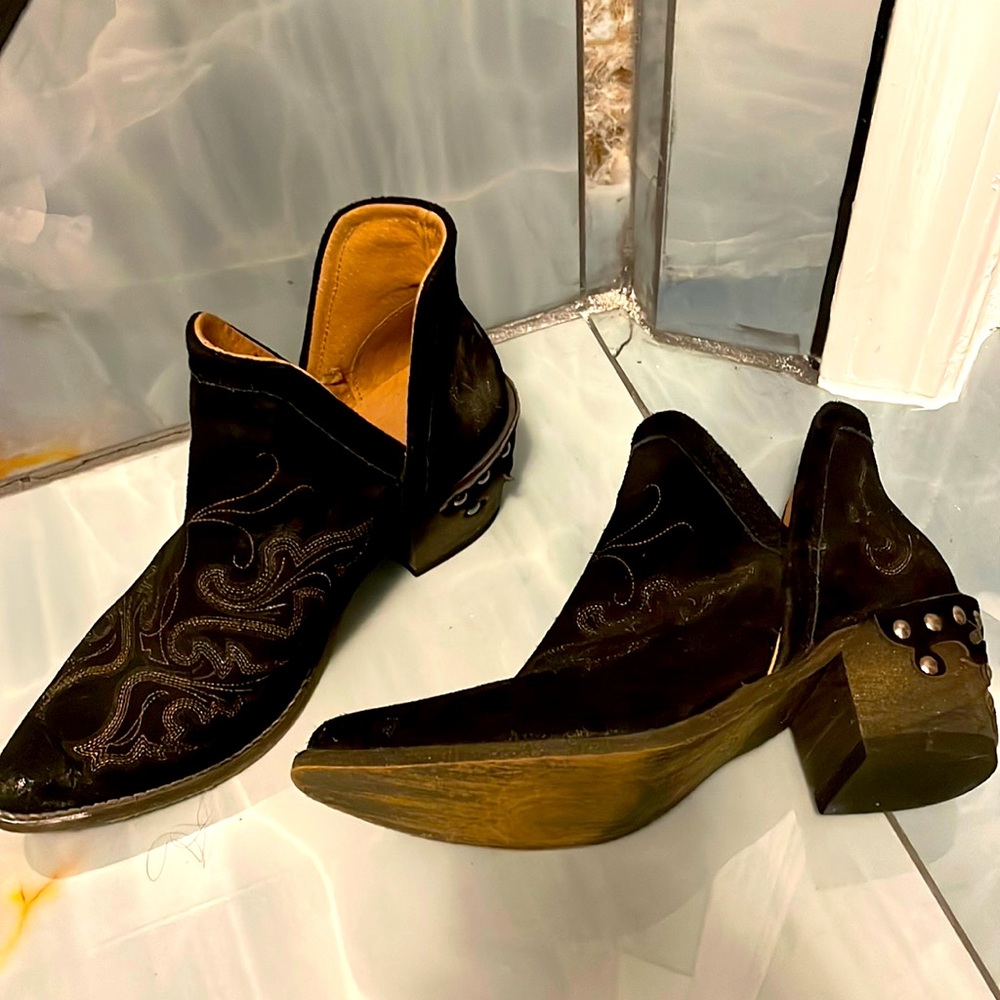 Worn once. Practically new